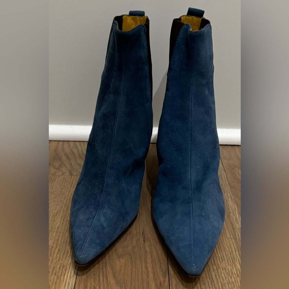 Lambertson Truex blue leather booties